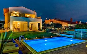 Filema Luxury Villa